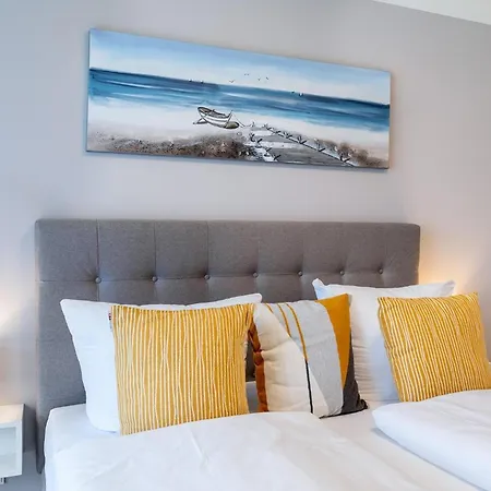 Deluxe-suite 1-03 Apartment